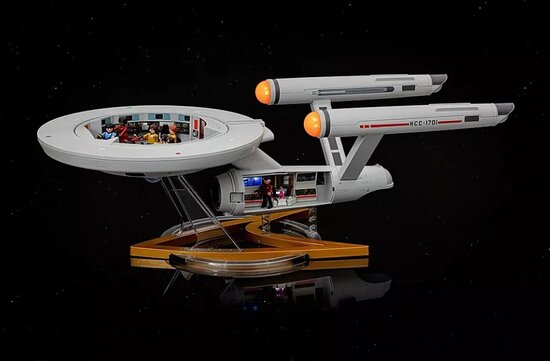 Playmobil Model - Star Trek The Original Series Lights and Sounds 70548 USS Enterprise NCC-1701
