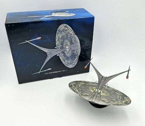 Eaglemoss Model - Star Trek The Official Starships Collection XL Edition 5630 USS Enterprise NCC-1701-J box