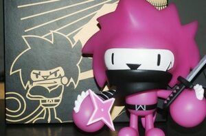 Kuso Vinyl Nakanari Spiki Ninja - Space & Cartoon Safari exclusive purple color version