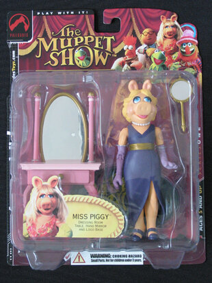 Miss Piggy Action Figure of the Muppet Show